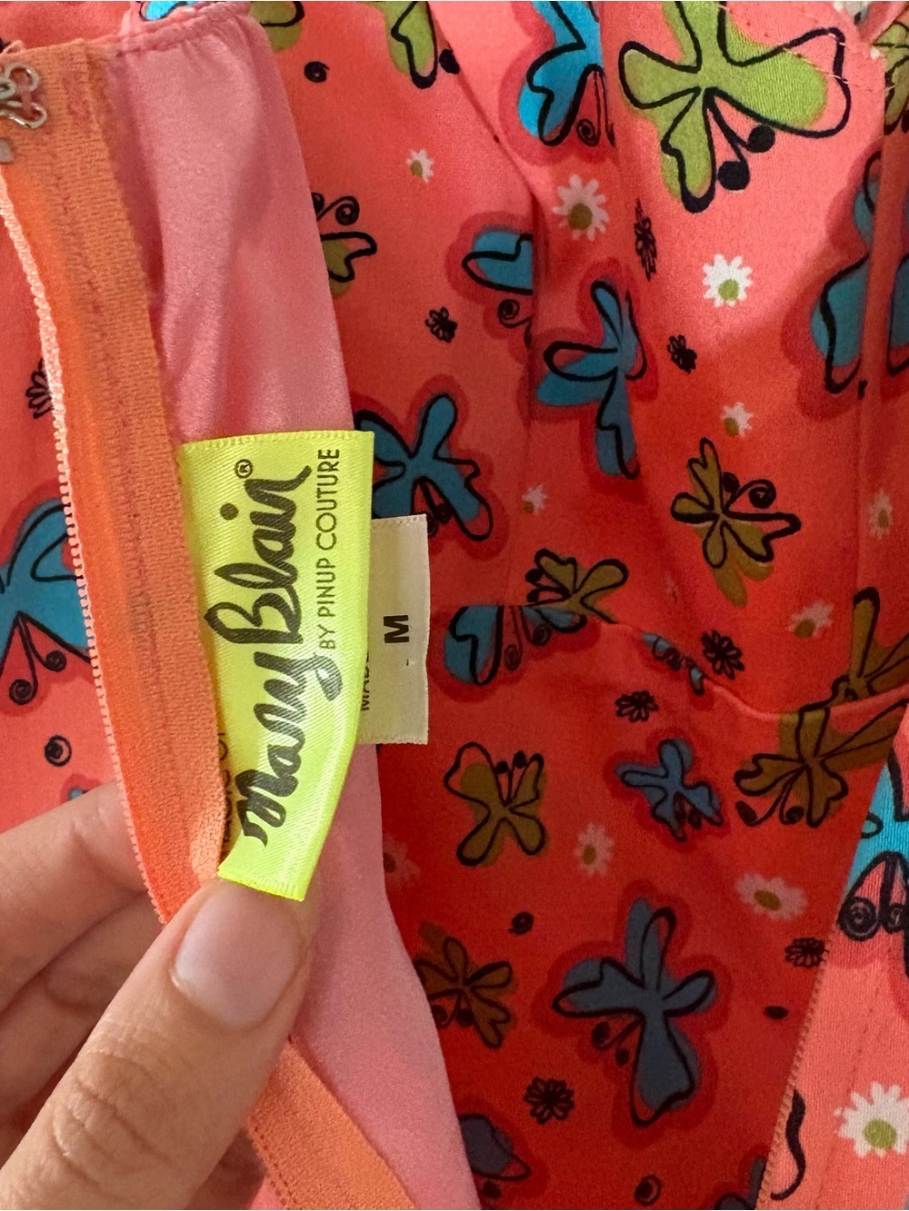 Pinup girl clothing Mary Blair butterfly dress medium - Picture 6 of 6